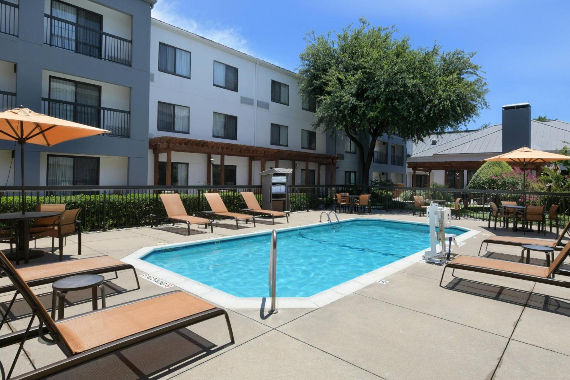 Courtyard By Marriott Dallas Dfw Airport North/Irving Exteriér fotografie